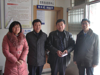 慈善石莊行，海宏獻(xiàn)愛(ài)心